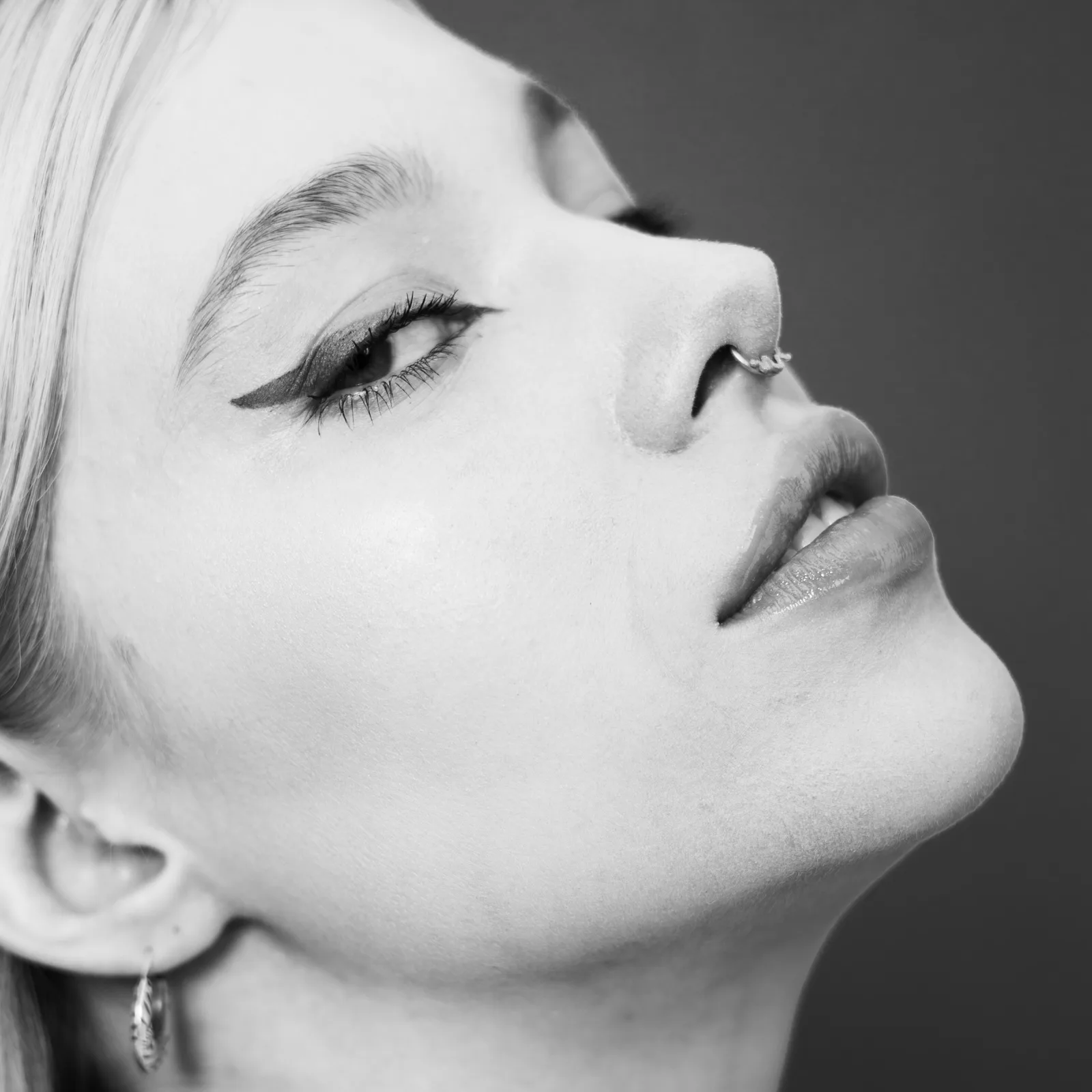 Make-up und Styling für ein Fotoshooting einer Kosmetikmarke